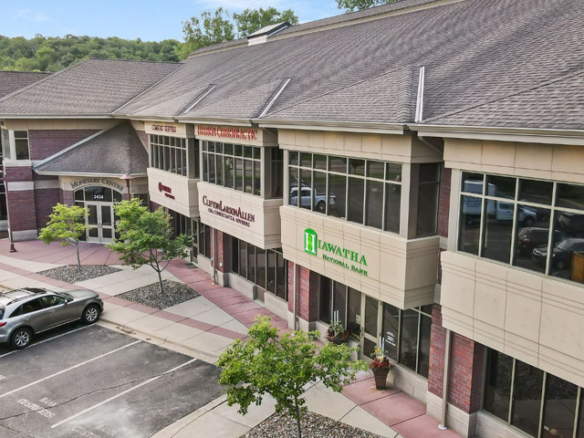 Monetary Centre Office Space Hudson, WI